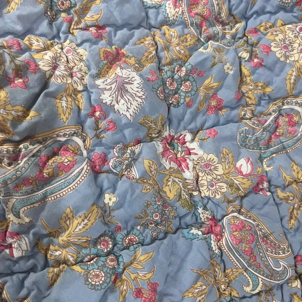 Pottery Barn Standard Quilted Pillow Shams Set of 2 Reversible Burgundy Blue Vtg